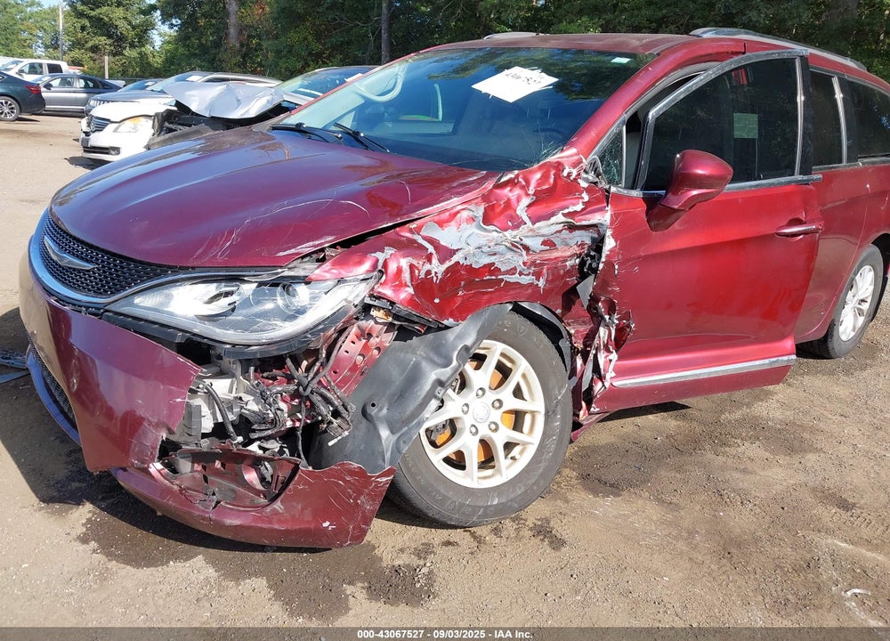 2018 CHRYSLER PACIFICA VIN: 2C4RC1EGXJR104142