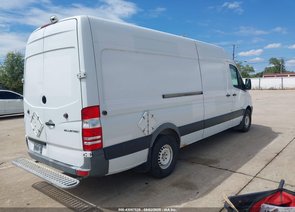 2014 MERCEDES-BENZ SPRINTER 2500 HIGH ROOF VIN: WD3PE8DE9E5829982