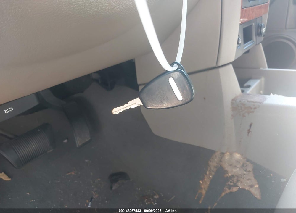 2007 DODGE DURANGO VIN: 1D8HD48K77F579789