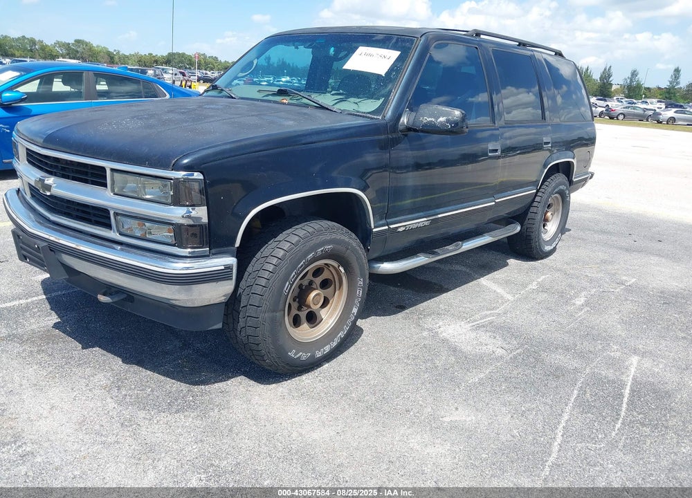 1998 CHEVROLET TAHOE LS VIN: 1GNEK13R4WR110917