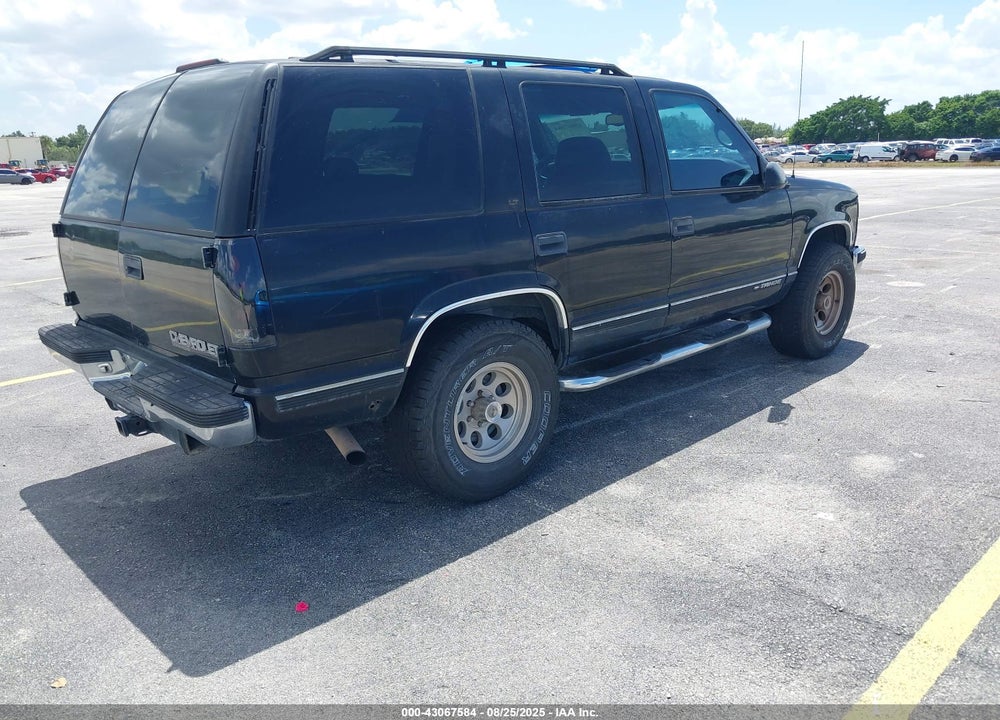 1998 CHEVROLET TAHOE LS VIN: 1GNEK13R4WR110917