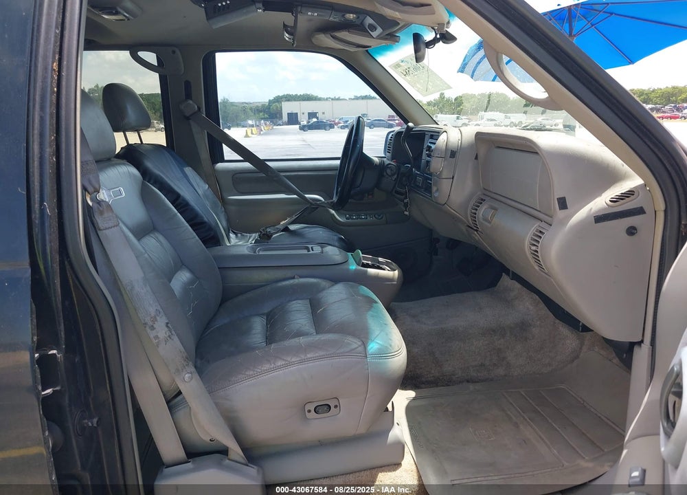 1998 CHEVROLET TAHOE LS VIN: 1GNEK13R4WR110917