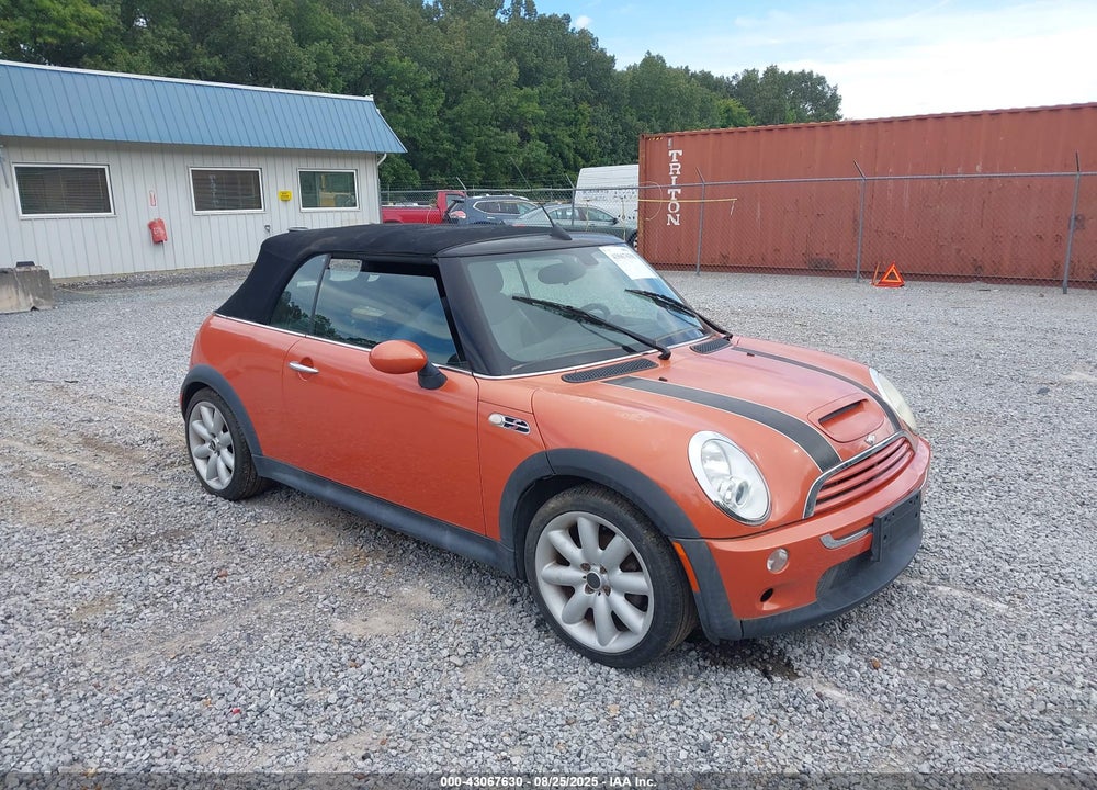 2006 MINI COOPER S VIN: WMWRH33516TF85980