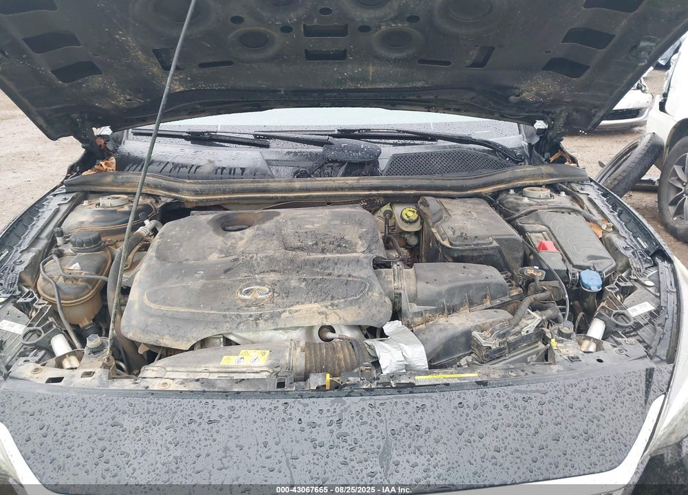 2017 INFINITI QX30 VIN: SJKCH5CP8HA031348