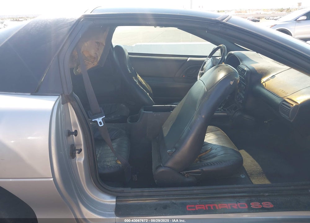 2000 CHEVROLET CAMARO Z28 VIN: 2G1FP22G7Y2127911
