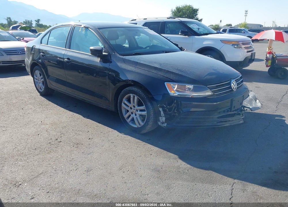 2015 VOLKSWAGEN JETTA 2.0L S VIN: 3VW2K7AJ8FM217740