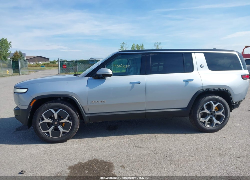 2024 RIVIAN R1S LAUNCH EDITION QUAD MOTOR LARGE PACK VIN: 7PDSGABL9RN035078