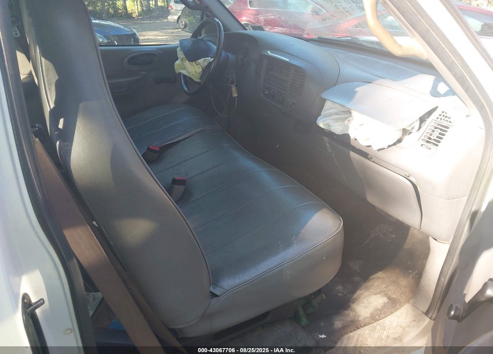 2000 FORD F-150 WORK SERIES/XL/XLT VIN: 1FTZX1725YNA69636