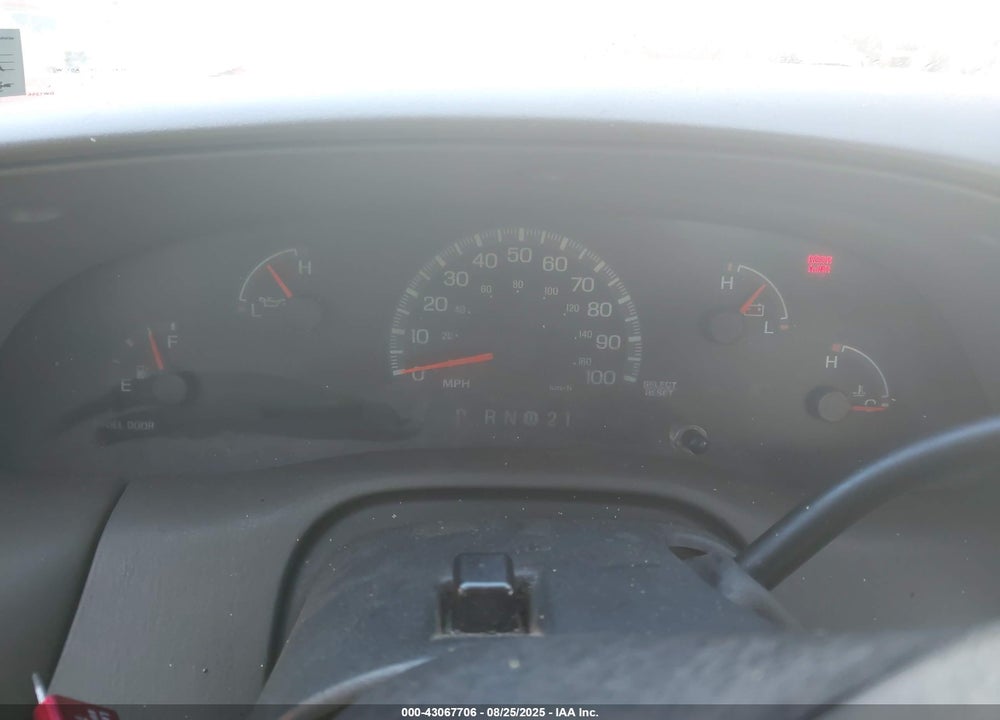 2000 FORD F-150 WORK SERIES/XL/XLT VIN: 1FTZX1725YNA69636