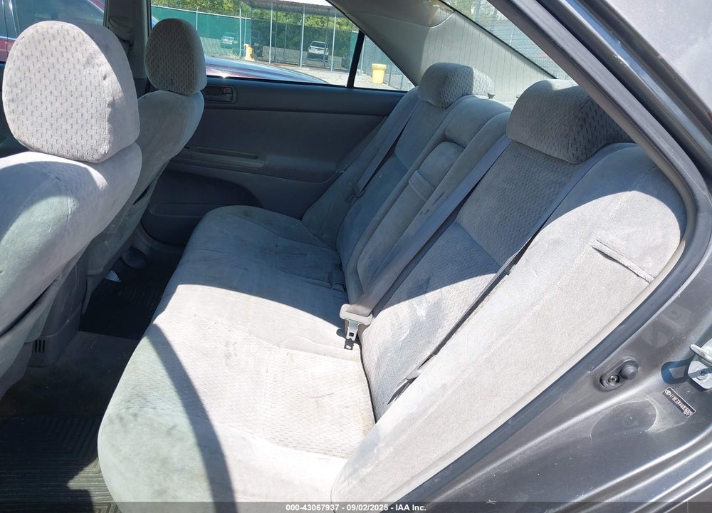 2004 TOYOTA CAMRY LE VIN: 4T1BE32K44U836009