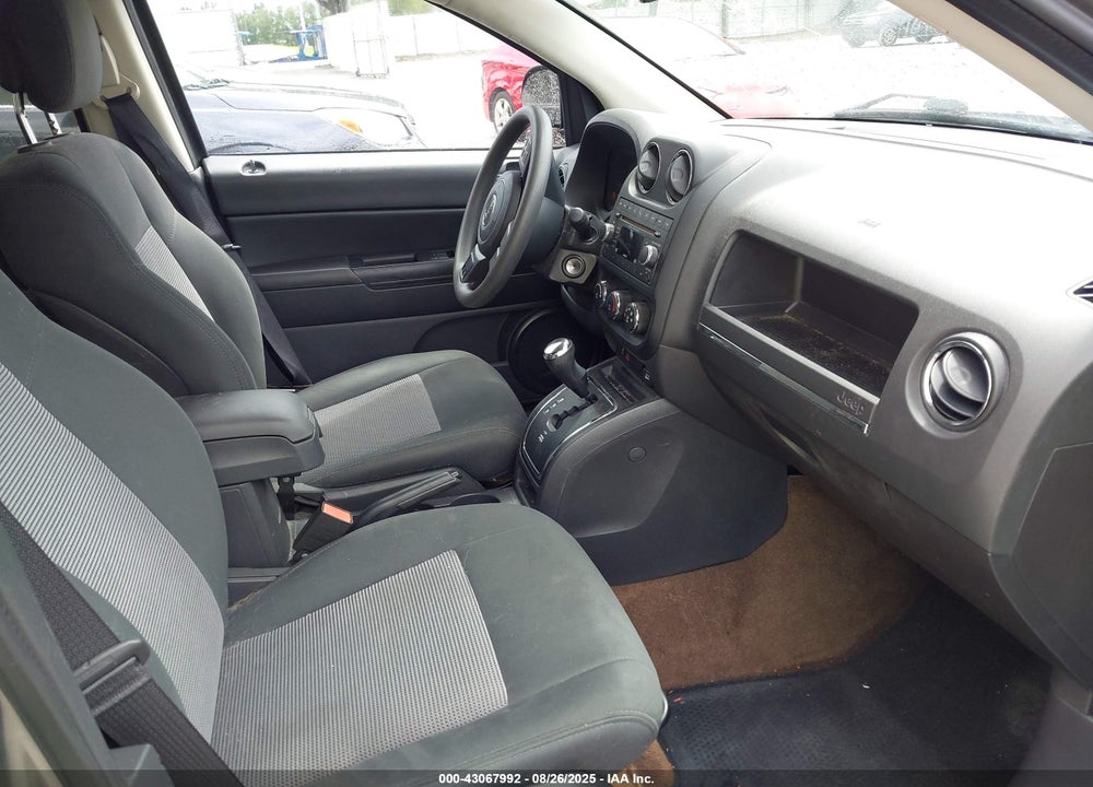 2013 JEEP COMPASS VIN: 1C4NJCBB9DD283533