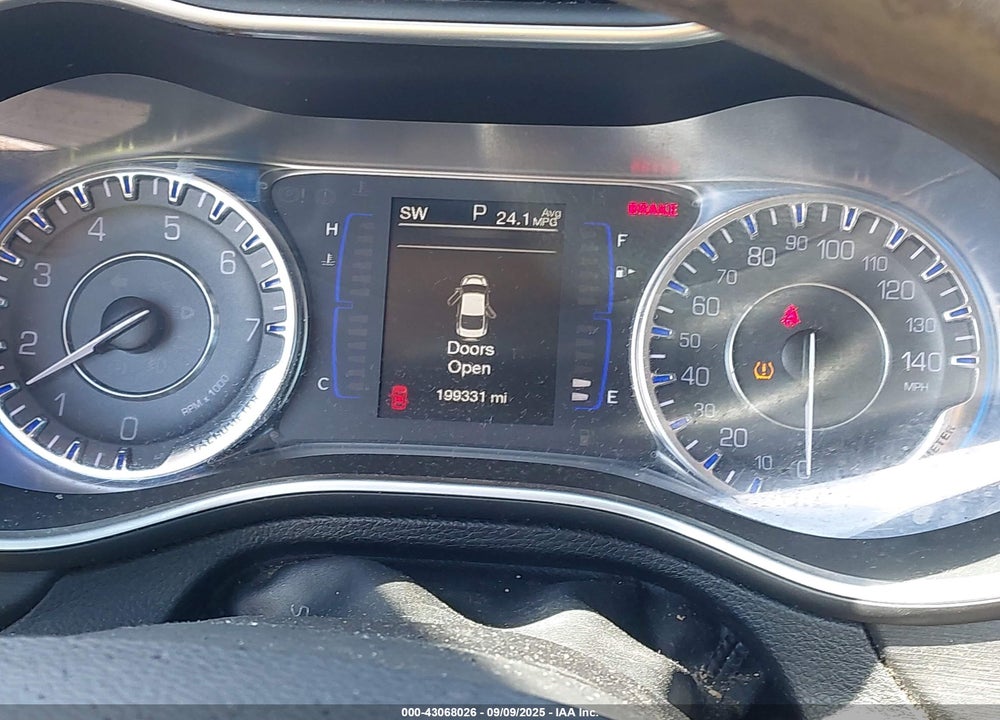 2016 CHRYSLER 200 VIN: 1C3CCCAB6GN139184