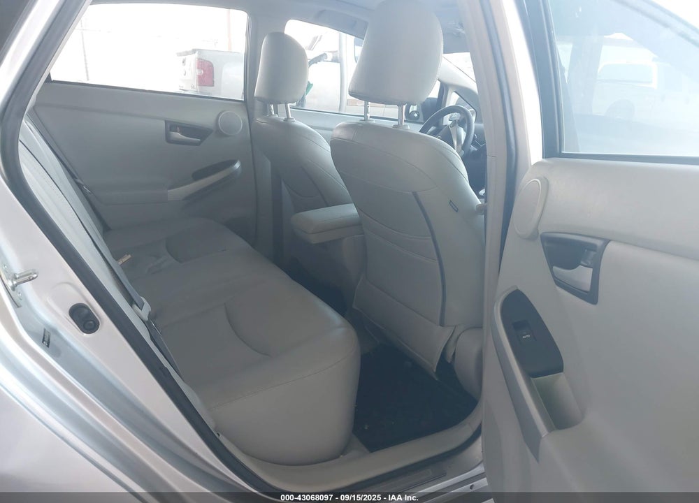 2010 TOYOTA PRIUS VIN: JTDKN3DU3A0083529