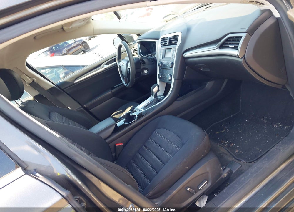 2016 FORD FUSION VIN: 1FA6P0H72G5112020