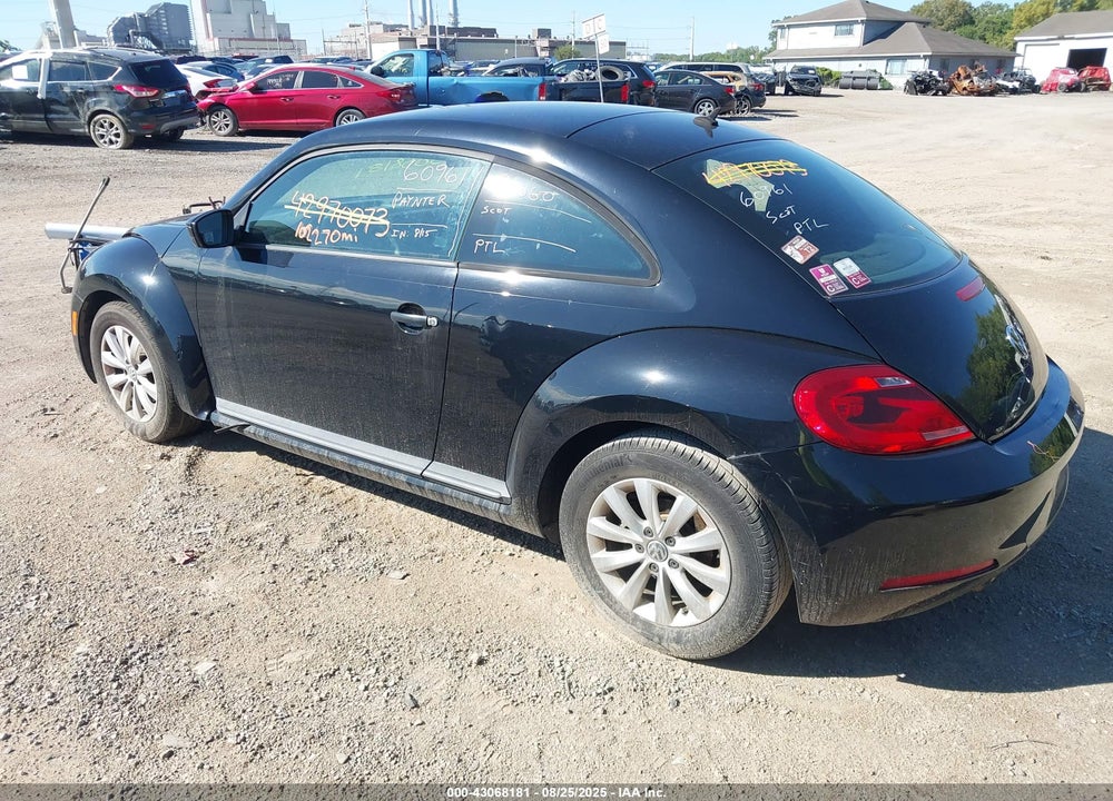 2014 VOLKSWAGEN BEETLE VIN: 3VWFP7AT9EM620578
