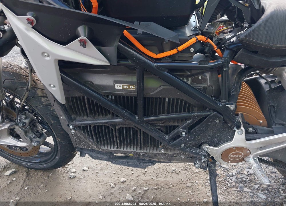 2022 ZERO MOTORCYCLES INC SR/F VIN: 538ZFDZ75NCK19921