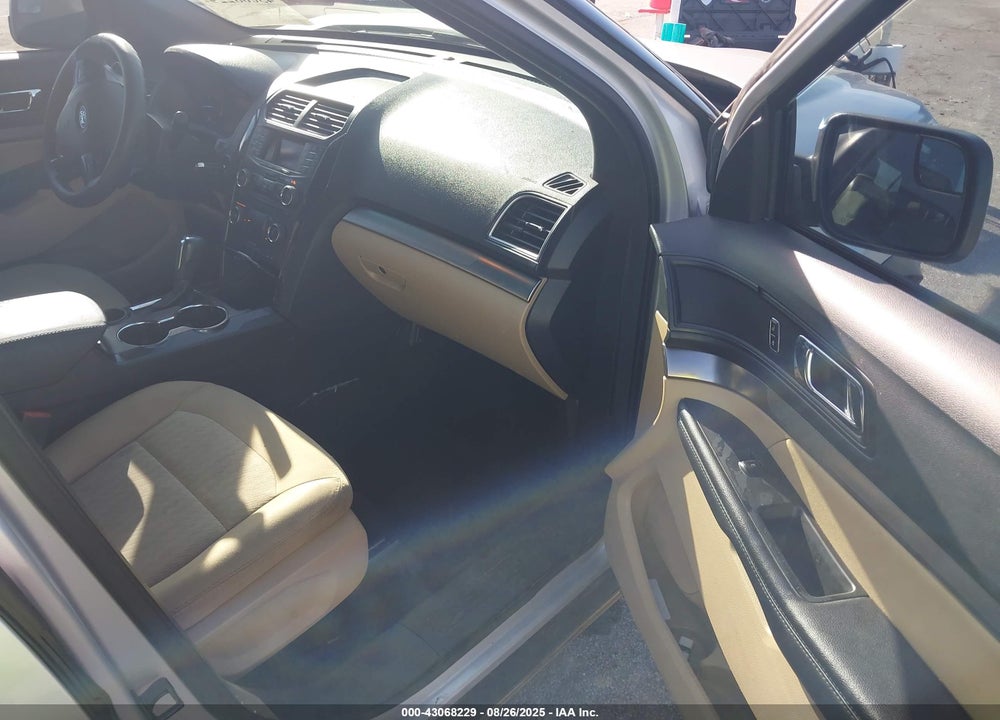 2016 FORD EXPLORER VIN: 1FM5K7B83GGA55082