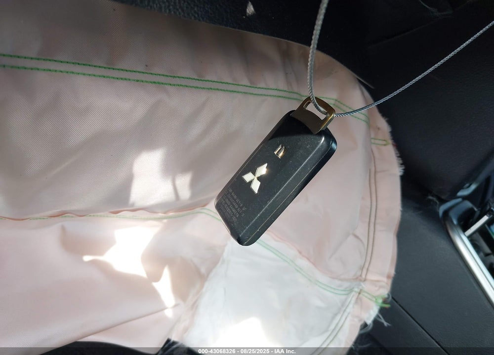 2018 MITSUBISHI OUTLANDER SE VIN: JA4AD3A36JJ001808