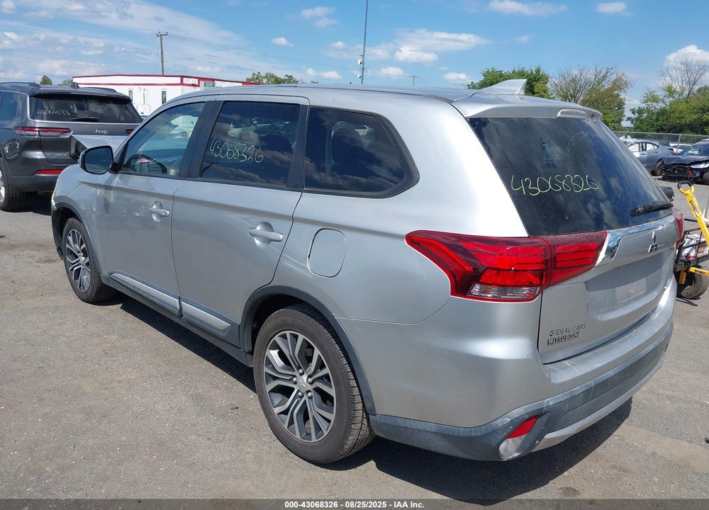 2018 MITSUBISHI OUTLANDER SE VIN: JA4AD3A36JJ001808
