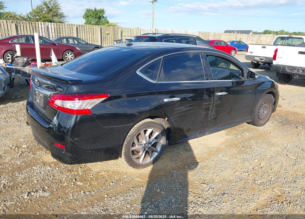 2015 NISSAN SENTRA SR VIN: 3N1AB7AP5FY267607