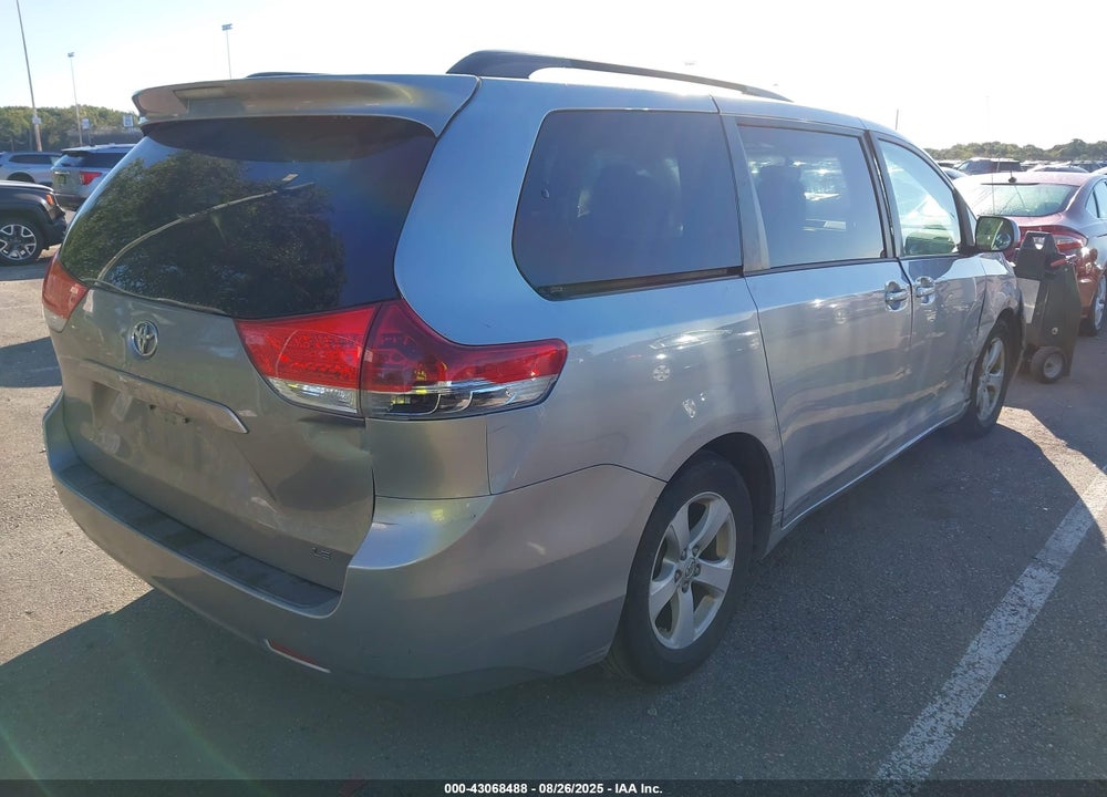 2011 TOYOTA SIENNA LE V6 VIN: 5TDKK3DC2BS090700