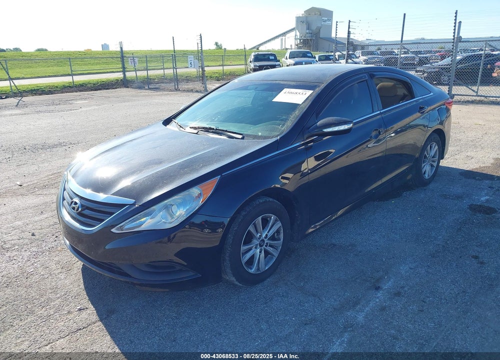 2014 HYUNDAI SONATA VIN: 5NPEB4AC4EH937783