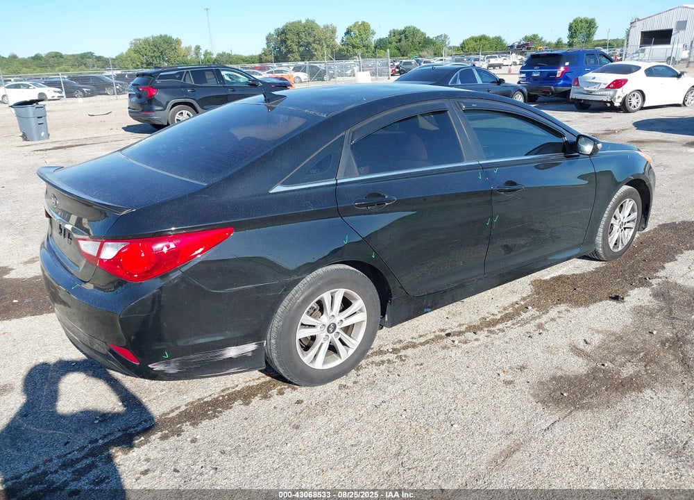 2014 HYUNDAI SONATA VIN: 5NPEB4AC4EH937783