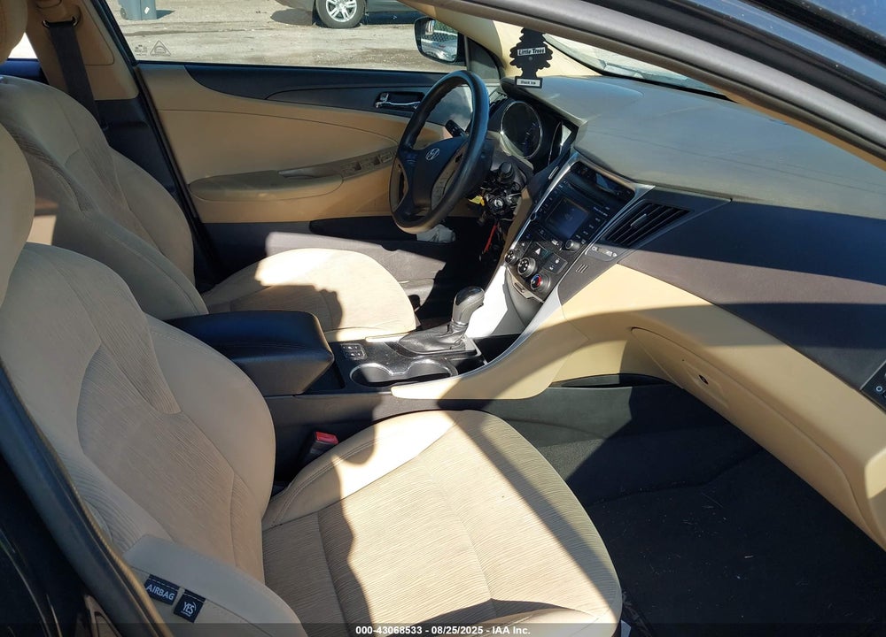 2014 HYUNDAI SONATA VIN: 5NPEB4AC4EH937783