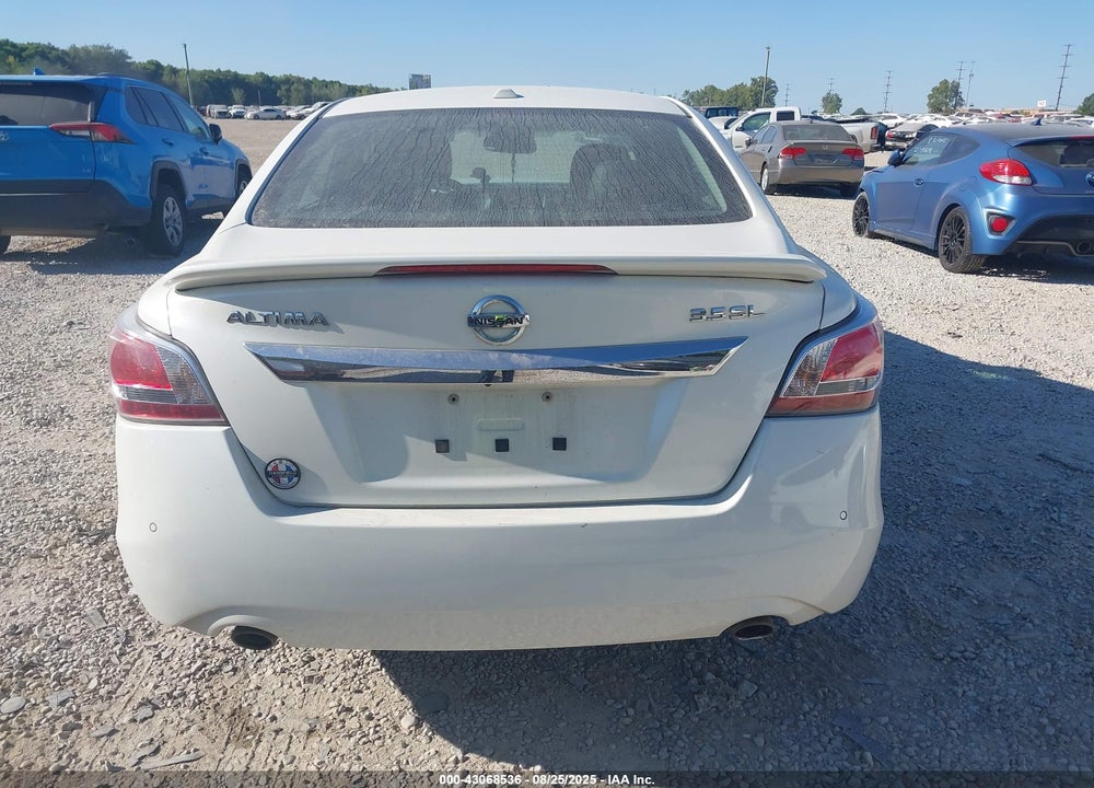 2015 NISSAN ALTIMA VIN: 1N4BL3AP2FC428050