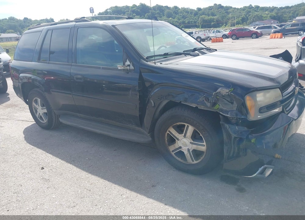 2007 CHEVROLET TRAILBLAZER LS VIN: 1GNDT13S372180348