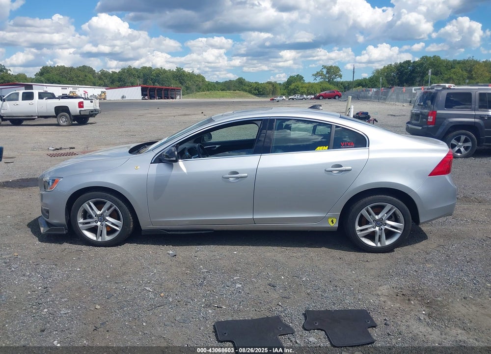 2015 VOLVO S60 T5 PREMIER VIN: YV140MFB9F1307780
