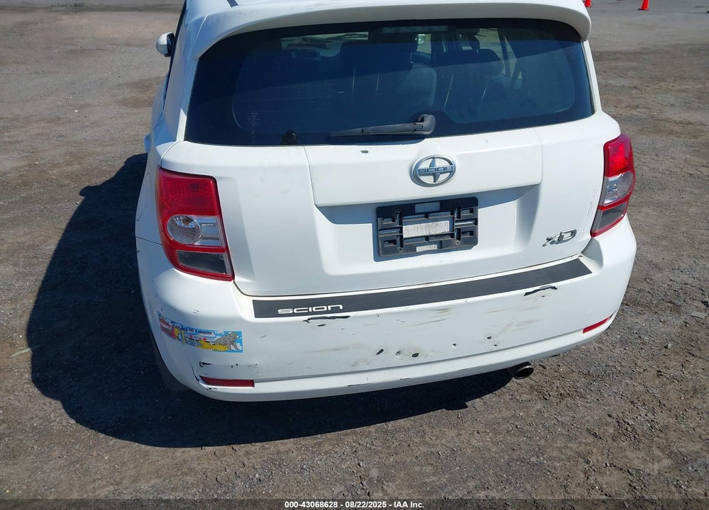 2008 SCION XD VIN: JTKKU10488J011025