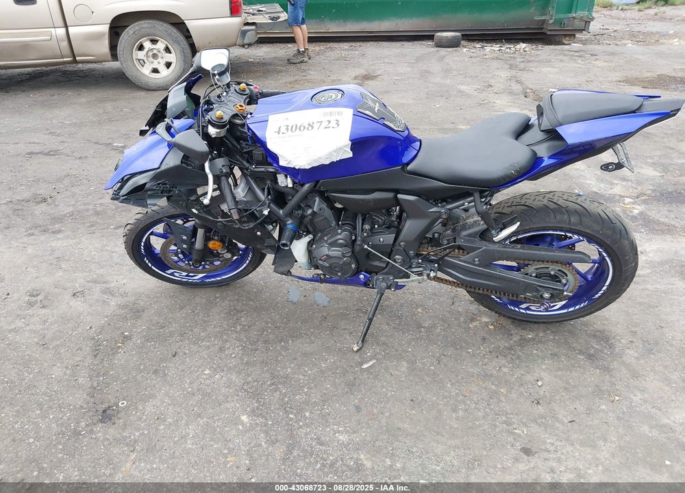 2022 YAMAHA YZFR7 VIN: JYARM38E7NA003147