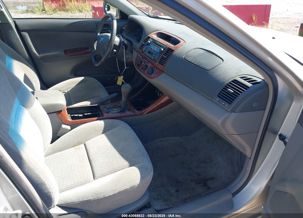 2002 TOYOTA CAMRY LE VIN: 4T1BE32K12U056935
