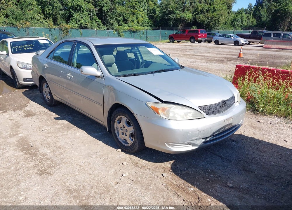 2002 TOYOTA CAMRY LE VIN: 4T1BE32K12U056935