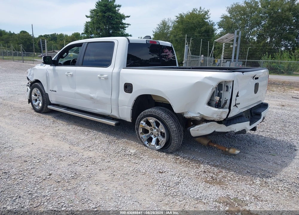 2020 RAM 1500 BIG HORN 4X2 5'7 BOX VIN: 1C6RREFT9LN262366