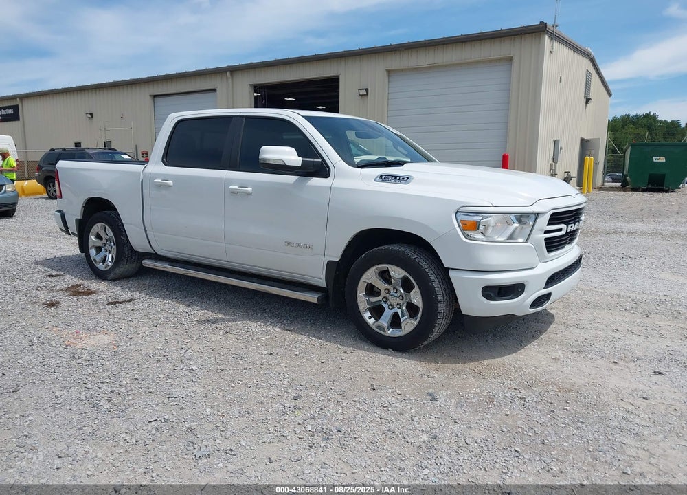 2020 RAM 1500 BIG HORN 4X2 5'7 BOX VIN: 1C6RREFT9LN262366