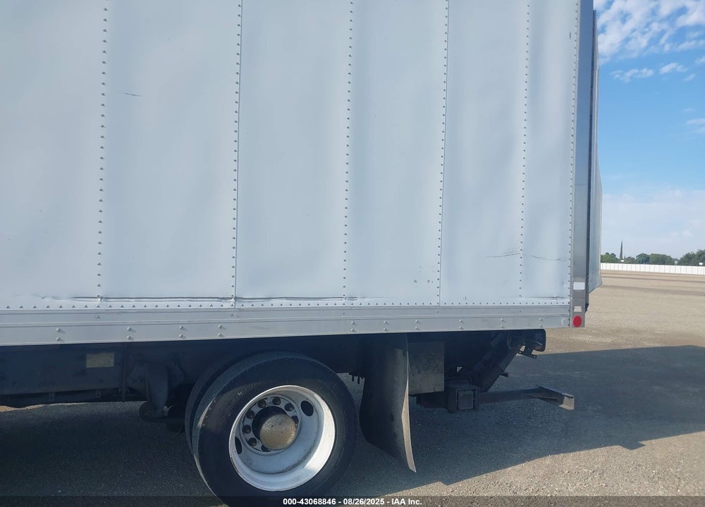 2005 FREIGHTLINER M2 106 MEDIUM DUTY VIN: 1FVACWDC35HU45557
