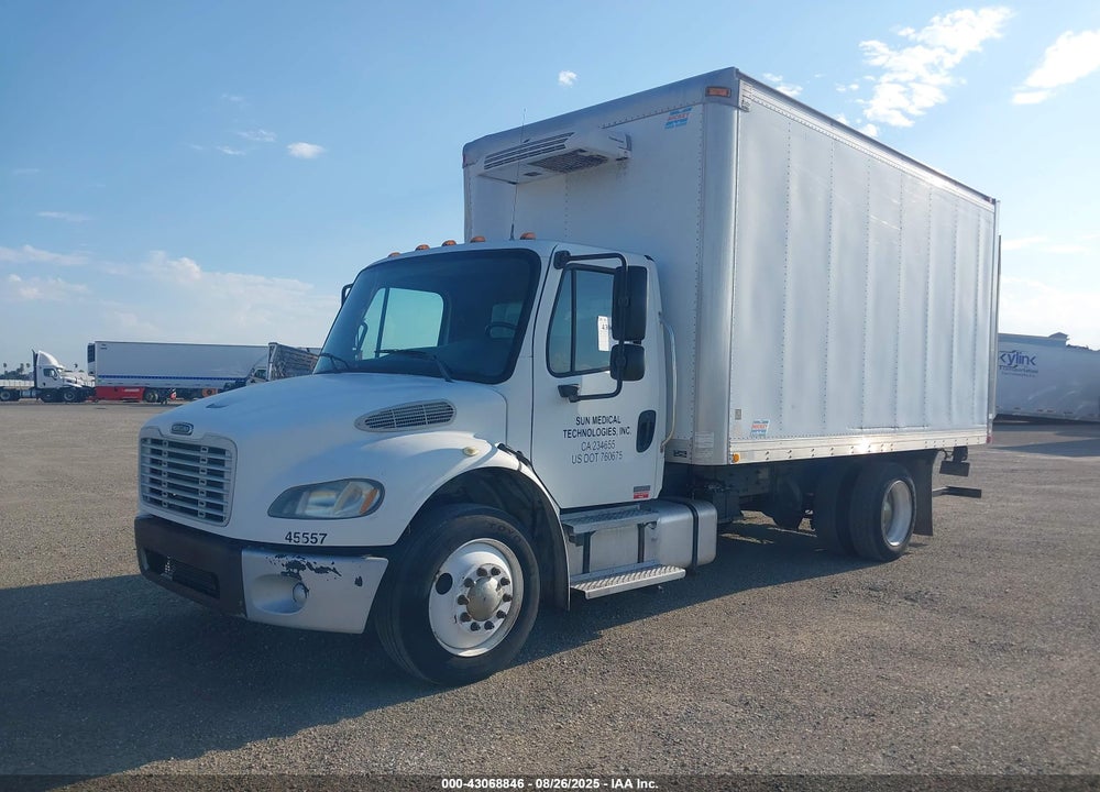 2005 FREIGHTLINER M2 106 MEDIUM DUTY VIN: 1FVACWDC35HU45557