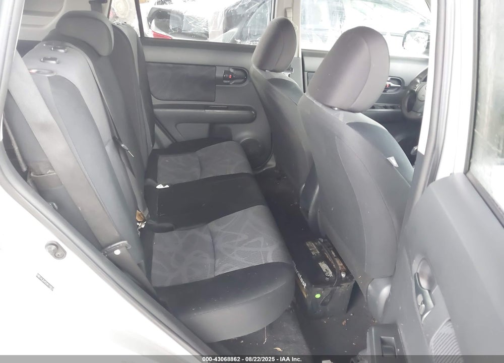 2011 SCION XB VIN: JTLZE4FE6B1133513