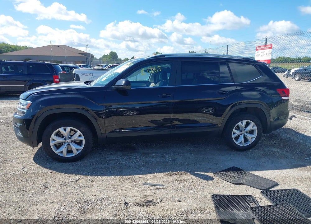 2019 VOLKSWAGEN ATLAS VIN: 1V2GR2CA9KC592695