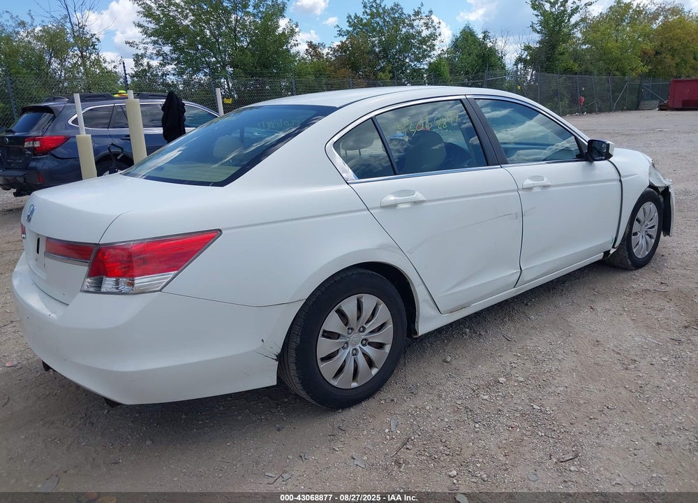 2011 HONDA ACCORD VIN: 1HGCP2F34BA004962