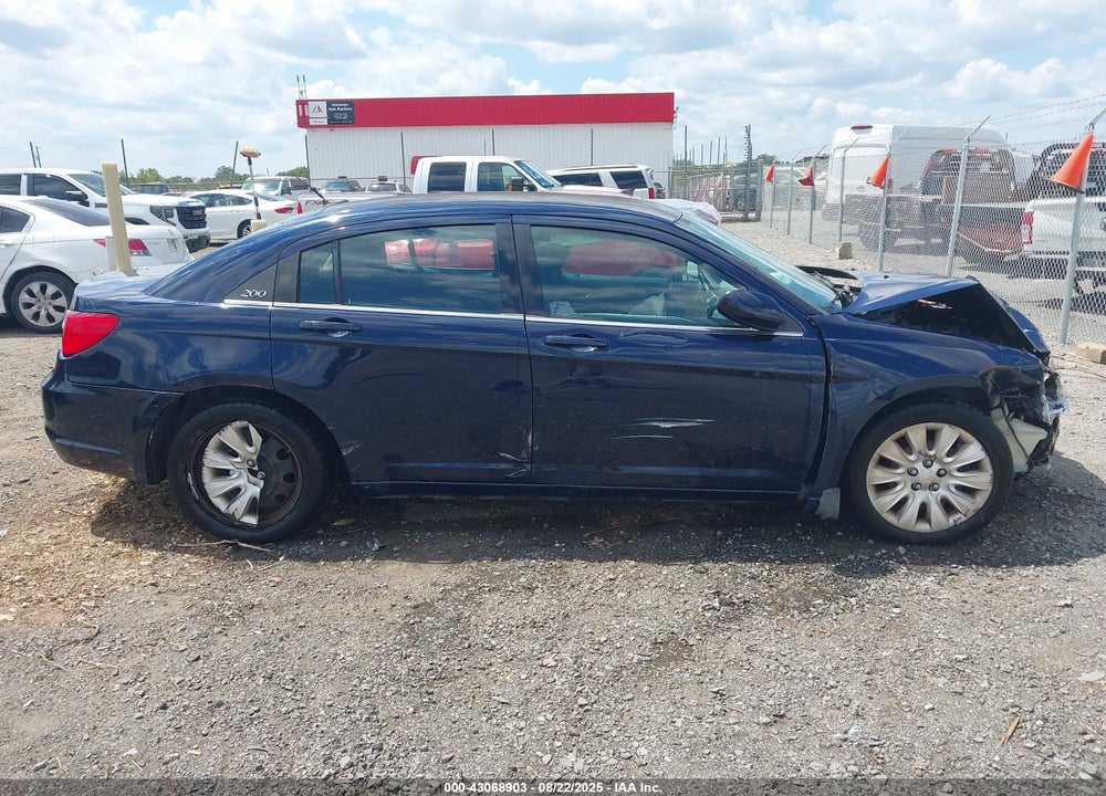 2014 CHRYSLER 200 VIN: 1C3CCBABXEN142936
