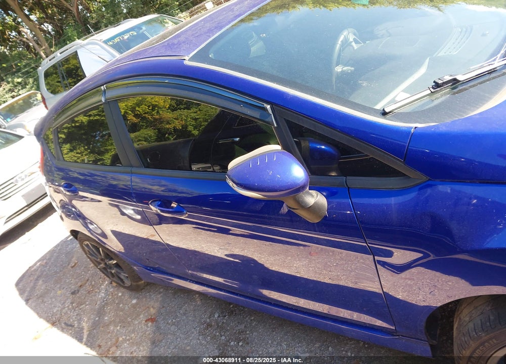 2015 FORD FIESTA VIN: 3FADP4GX6FM161357