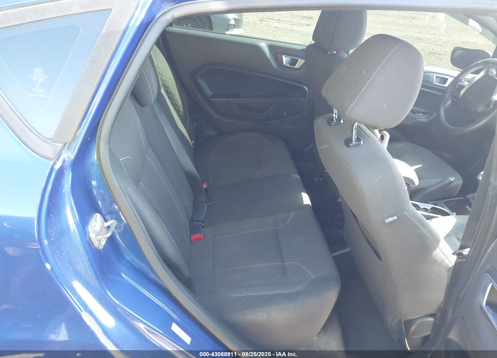 2015 FORD FIESTA VIN: 3FADP4GX6FM161357