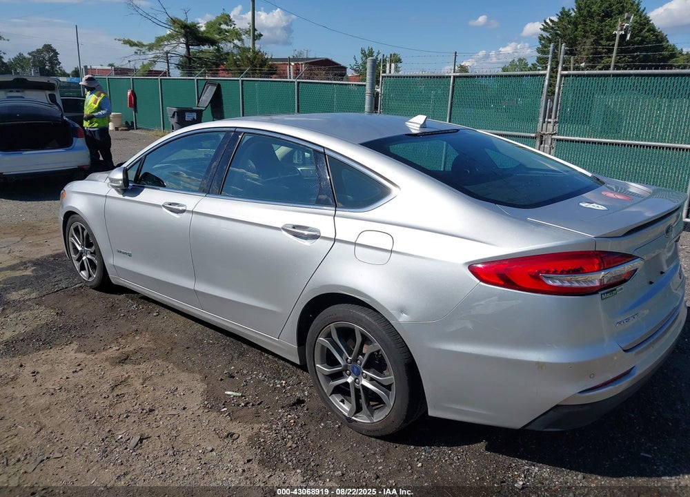 2019 FORD FUSION HYBRID TITANIUM VIN: 3FA6P0RU5KR273603