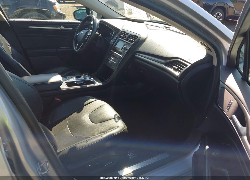 2019 FORD FUSION HYBRID TITANIUM VIN: 3FA6P0RU5KR273603