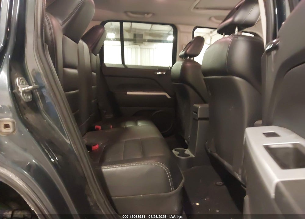 2008 JEEP PATRIOT LIMITED VIN: 1J8FF48W88D577588
