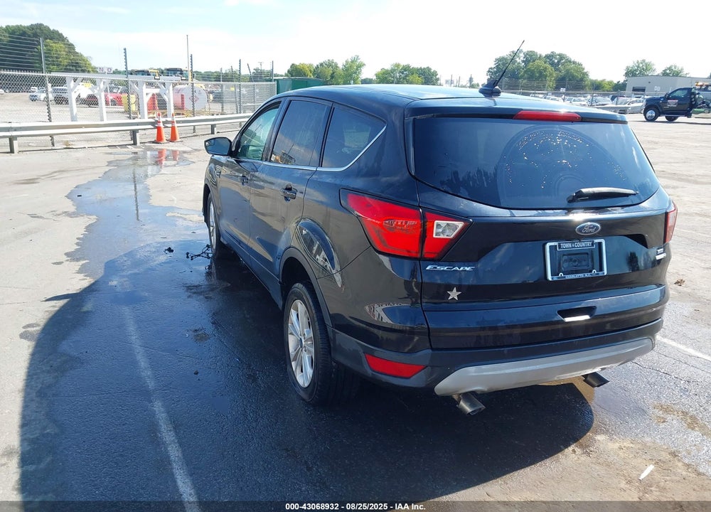 2019 FORD ESCAPE SE VIN: 1FMCU9G96KUB66380