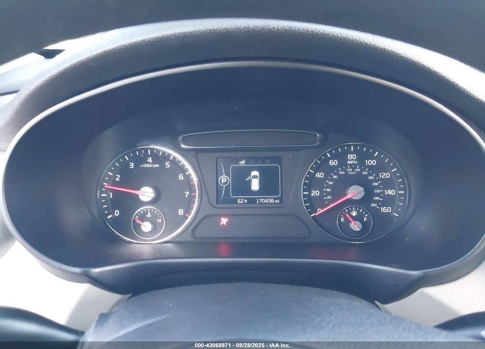 2018 KIA SORENTO VIN: 5XYPG4A58JG346952